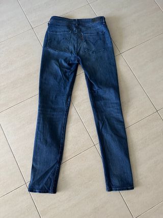 Vaqueros Levis de mujer