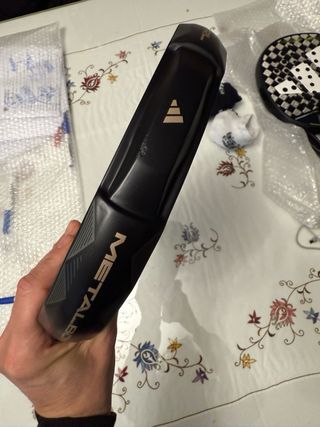 Pala de pádel Adidas Metalbone Carbon