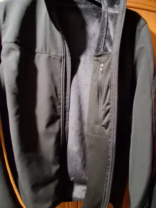 Cortavientos Quechua Negro, Nuevo, No hago envíos