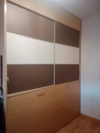 Oportunidad!Cama abatible con armario + altillo !!