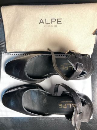 Zapatos de tacón ALPE negros