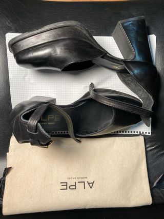 Zapatos de tacón ALPE negros