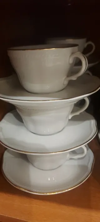 Juego de té porcelana blanco y oro