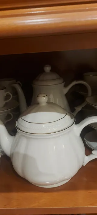 Juego de té porcelana blanco y oro