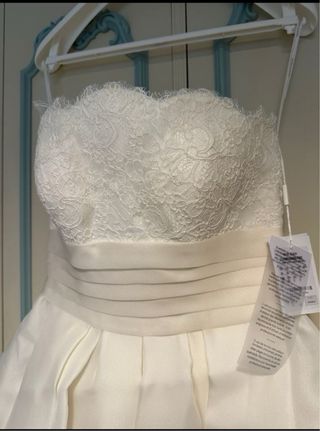 Vestido de Novia Rosa Clará Beige