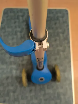 Patinete infantil 3 ruedas azul Globber