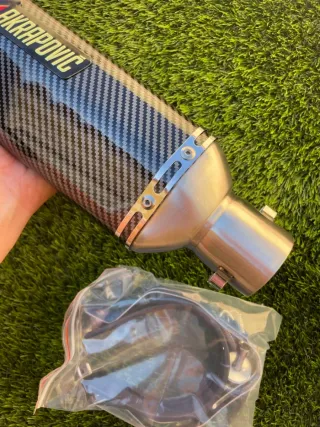 Tubo Escape Akrapovic doble salida