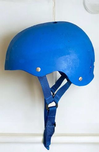 Casco para esqui,snow,esqui,skate TRIPLE 8 LIL 8