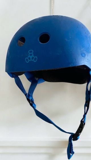 Casco para esqui,snow,esqui,skate TRIPLE 8 LIL 8