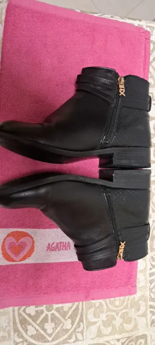 Botines Xti Negros Mujer