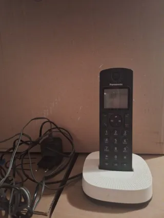 Teléfono Panasonic KX-TGC310 Negro