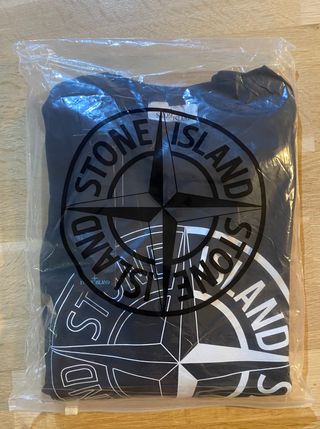 Sudadera Stone.I Negra