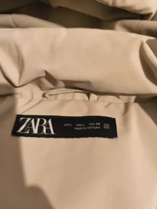 Plumífero Zara Beige Blanco Talla L,waterproof