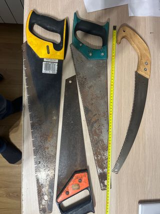 Lote de 4 serruchos