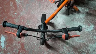 Bicicleta infantil B'TWIN 16 pulgadas.