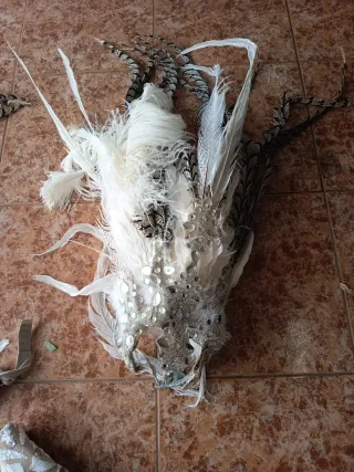 Traje de Carnaval Blanco y Dorado