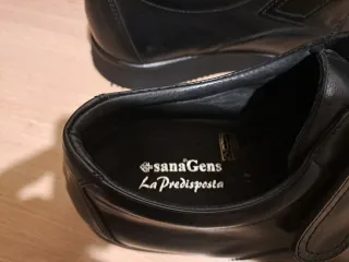 Scarpe uomo nere con velcro