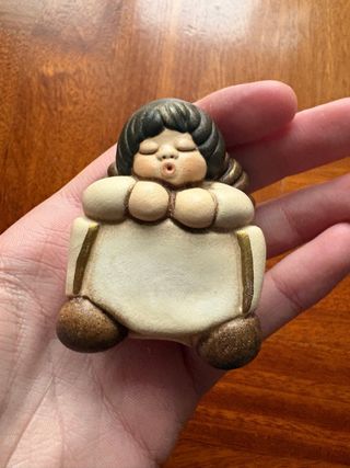 THUN Angelo Putto Amorino Con Pergamena Targhetta