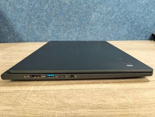 Portátil Acer TravelMate P6 i5 8GB 1TB SSD FullHD