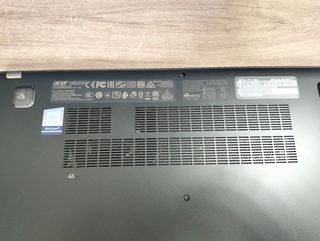 Portátil Acer TravelMate P6 i5 8GB 1TB SSD FullHD