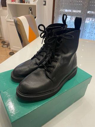 Stivaletti neri - 39