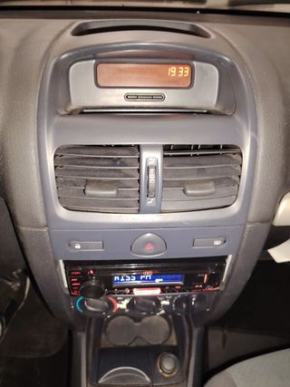 Renault Clio 2005