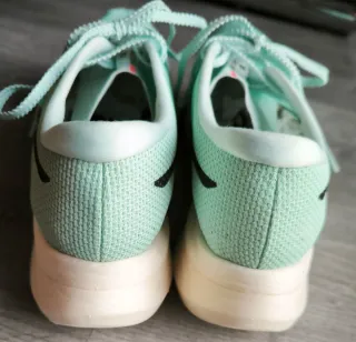 ASICS Metaspeed Edge Paris - Excelente estado