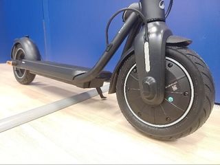 Patinete eléctrico Decathlon 25 km/h, MD500E