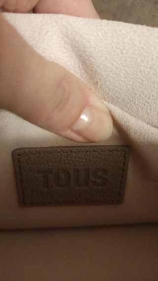 Bolso Tous blanco y dorado