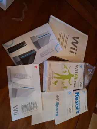 Nintendo Wii + Wii Balance Board + Wii Sports Reso