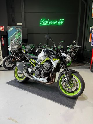 Kawasaki Z900