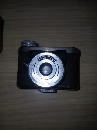 Mini fotocamera PETIE anni '60