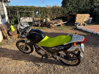 BMW F 650 GS Trail con 11000 klms. Sin golpes.