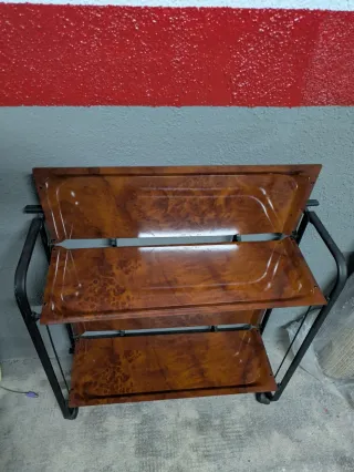 Camarera plegable con ruedas