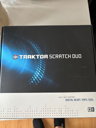 Traktor Scratch Duo