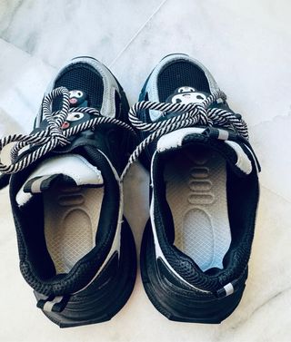 Zapatillas Kuromi Talla 36