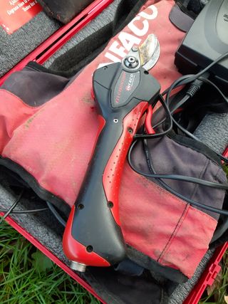 Infaco Electrocoup F3010 Tijera de poda