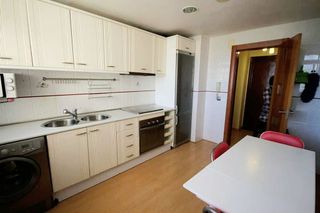 Piso en alquiler en Parque Mediterráneo - Santa Paula en Málaga