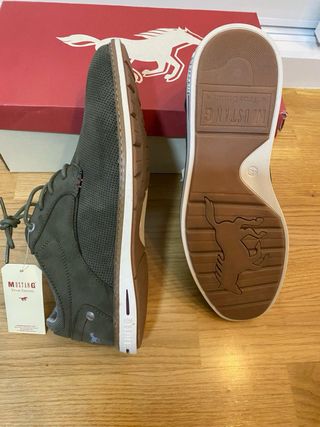 Zapatos Mustang Verdes