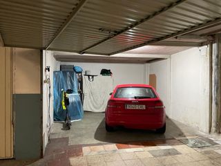 Garaje en calle Vitoria, iglesia gamonal y antigua