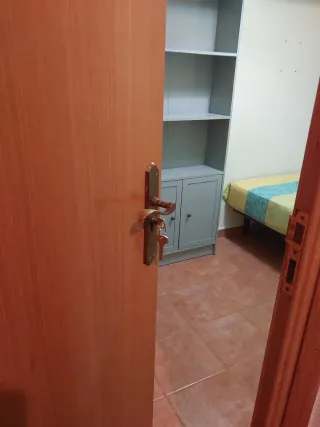 ALQUILER DE HABITACIÓN