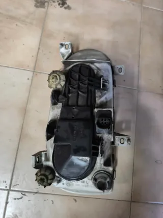 Faros Delanteros Golf MK3