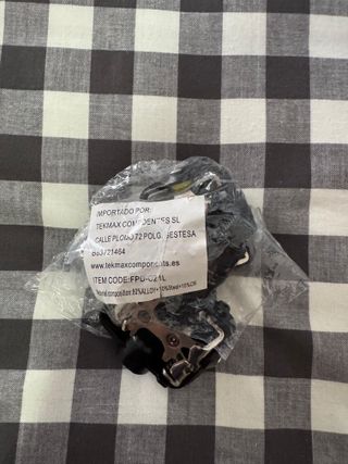 Pedales Automáticos MTB - Nuevos con Tornillería