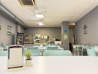 Traspaso Cafetería Completa