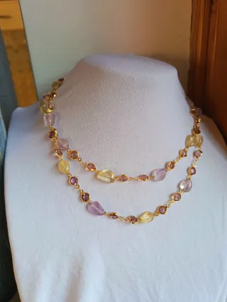 Collana con cristalli, quarzo lilla e giallo
