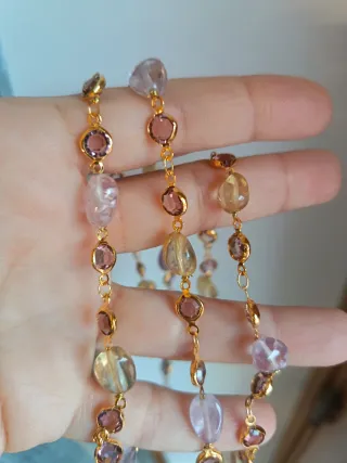Collana con cristalli, quarzo lilla e giallo