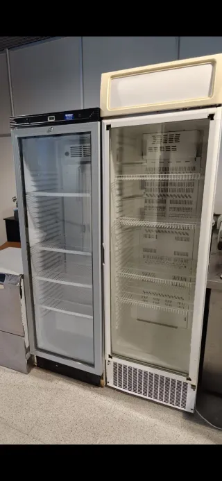 Nevera expositora bar