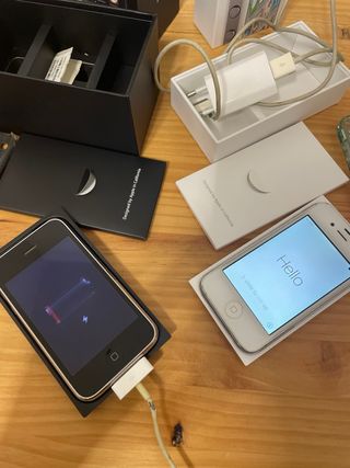 Pacchetto iPhone 4S e iPhone 3GS Bianco