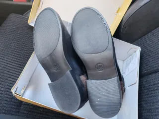 Botines Michael Kors Negros y Marrones