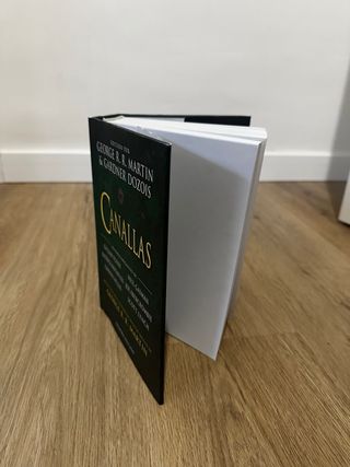 Libro “Canallas” de George R. R. Martin